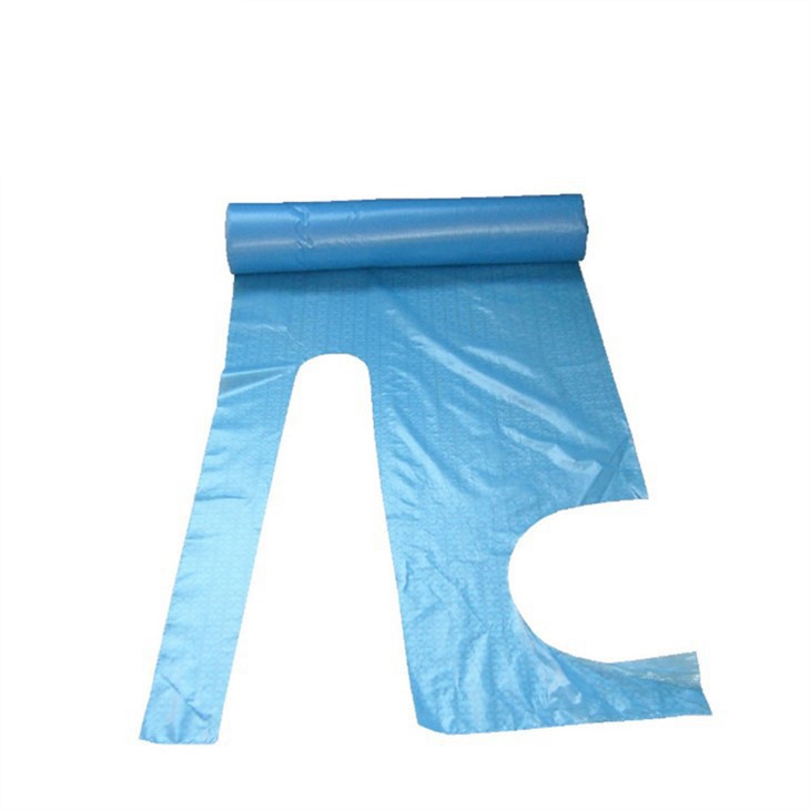 Blue Disposable Pe Apron In Roll